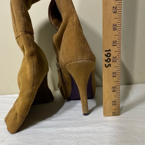 MOJO Moxy Tan Suede Tall Boots 8 - Picture 5 of 10